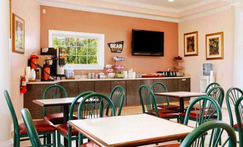 Travelodge By Wyndham Hotel Lakeland